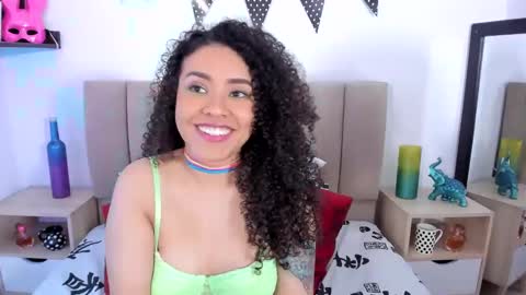 Zoe Gruber online show from December 2024 01:25:01 AM