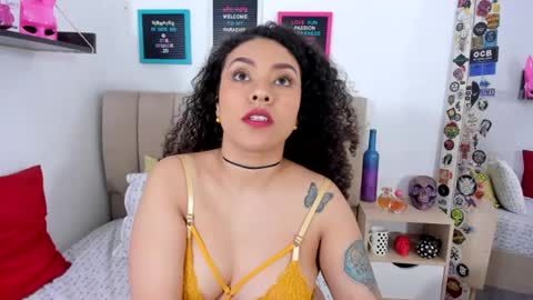 Zoe Gruber online show from January 2025 03:09:01 AM