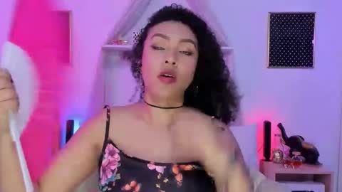 Zoe Gruber online show from October 2025 06:59:01 PM