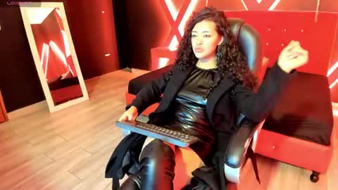 Snapshot of zoe_lara_34 chatting on June 2026 04:06:02 AM zoe online show from June 2026 04:06:02 AM