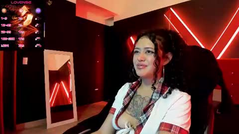Snapshot of zoe_lara_34 chatting on July 2026 05:31:02 AM zoe online show from July 2026 05:31:02 AM