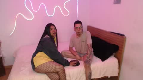 zoe mate online show from February 2026 04:31:01 AM