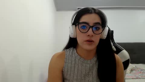 Zoe online show from January 2026 04:16:01 AM