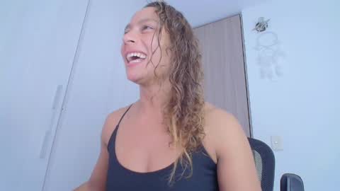 zoe online show from April 2026 11:48:01 PM