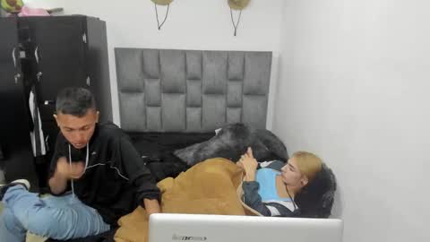 Snapshot of zoe_painn chatting on November 2025 07:23:02 PM She Zoe He Painn online show from November 2025 07:23:02 PM