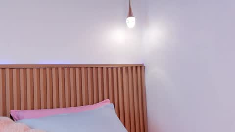 Snapshot of zoe_rivers chatting on December 2024 11:07:01 AM Zoe online show from December 2024 11:07:01 AM