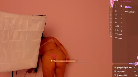 Snapshot of zoe_rivers chatting on February 2025 06:24:02 PM Zoe online show from February 2025 06:24:02 PM