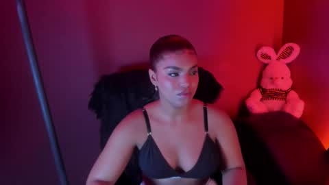 Zoe online show from October 2025 02:58:02 AM