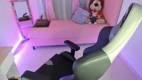 zoe_sullivan_ online show from January 2025 09:15:02 AM