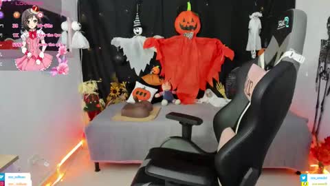 zoe_sullivan_ online show from November 2025 09:22:01 AM