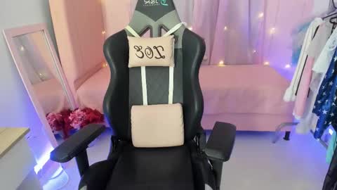 zoe_sullivan_ online show from February 2026 09:16:02 AM