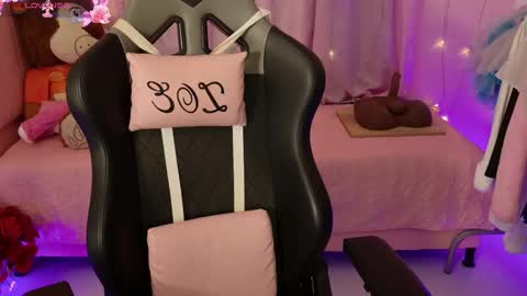 zoe_sullivan_ online show from March 2026 09:26:01 AM