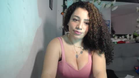 zoe tai online show from October 2025 05:47:01 PM