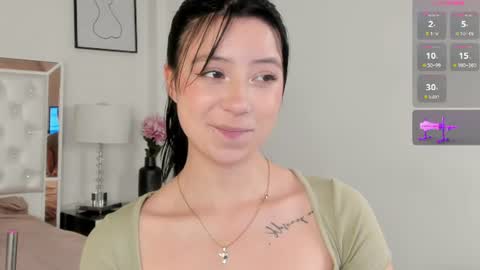Snapshot of zoe_xra chatting on July 2026 10:12:02 PM Zoe online show from July 2026 10:12:02 PM