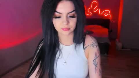 zoedrift online show from January 2026 04:43:02 PM