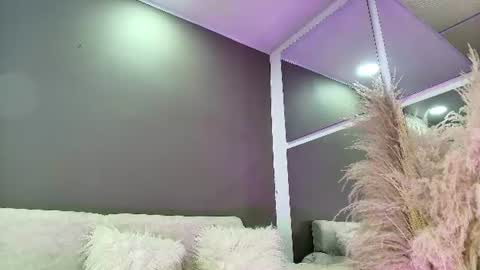 ZOE online show from June 2026 09:35:02 PM