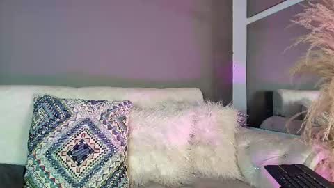 ZOE online show from July 2026 10:58:02 PM