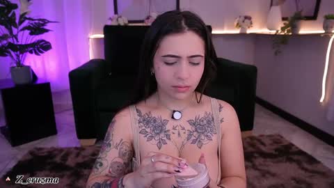 Camila  online show from April 2026 12:06:02 PM