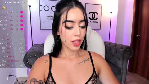  zoee jackson online show from January 2025 06:34:02 PM