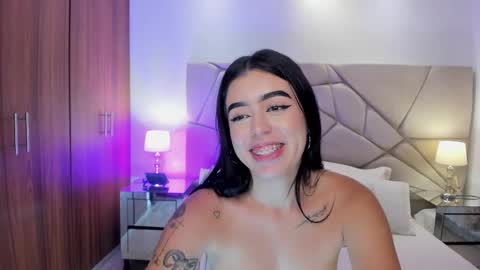  zoee jackson online show from March 2025 01:12:01 AM