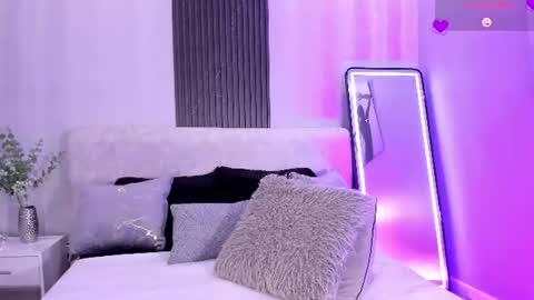 Zoe 3 online show from July 2026 05:59:02 PM