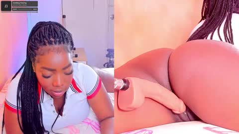 Snapshot of zoeethompson_cm chatting on January 2026 11:05:01 AM online show from January 2026 11:05:01 AM