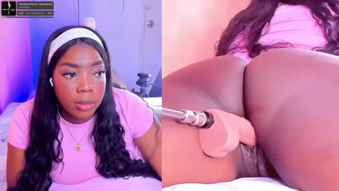 Snapshot of zoeethompson_cm chatting on February 2026 11:09:02 AM online show from February 2026 11:09:02 AM