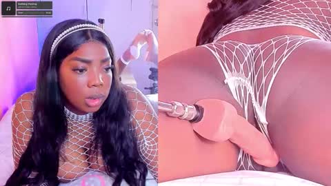 Snapshot of zoeethompson_cm chatting on February 2026 11:05:02 AM online show from February 2026 11:05:02 AM