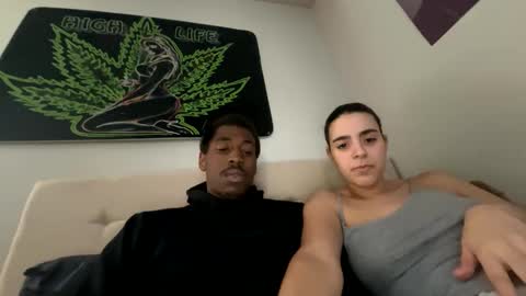 Snapshot of zoel87 chatting on January 2025 06:28:01 PM LovelyLatin25 online show from January 2025 06:28:01 PM