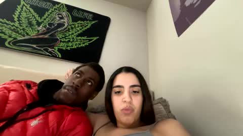 Snapshot of zoel87 chatting on January 2025 05:41:01 PM LovelyLatin25 online show from January 2025 05:41:01 PM