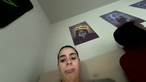 Snapshot of zoel87 chatting on January 2025 01:59:02 PM LovelyLatin25 online show from January 2025 01:59:02 PM