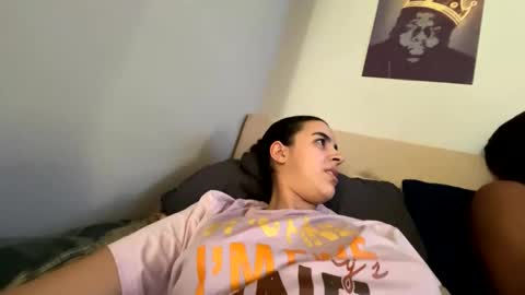 Snapshot of zoel87 chatting on February 2025 09:41:02 PM LovelyLatin25 online show from February 2025 09:41:02 PM