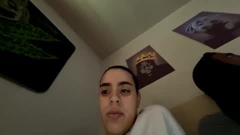 Snapshot of zoel87 chatting on February 2025 04:03:01 PM LovelyLatin25 online show from February 2025 04:03:01 PM