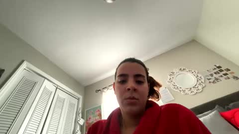 Snapshot of zoel87 chatting on October 2025 04:08:01 PM LovelyLatin25 online show from October 2025 04:08:01 PM