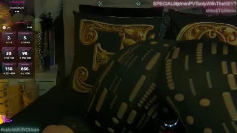Snapshot of zoemesmerizee chatting on June 2026 03:36:01 PM ZoeMesmerize online show from June 2026 03:36:01 PM