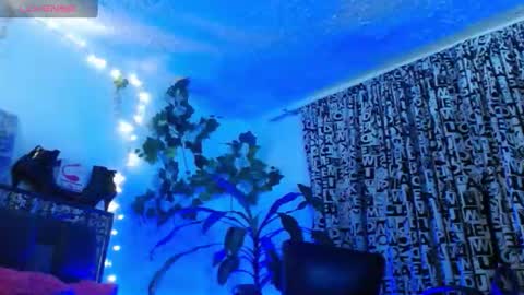 zoemi online show from January 2025 04:27:02 AM