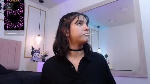 zoespear online show from April 2026 08:39:02 PM