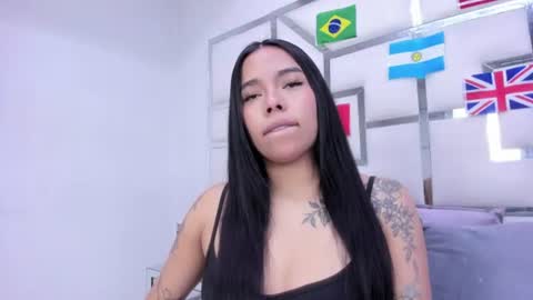 ZoeSwam online show from July 2026 01:06:02 PM
