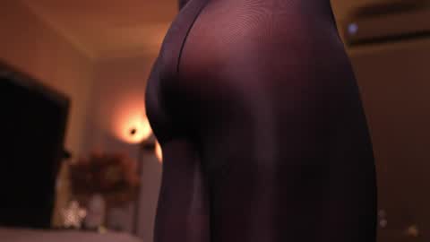 Snapshot of zoevidal_ chatting on April 2026 12:07:01 PM zoevidal_ online show from April 2026 12:07:01 PM