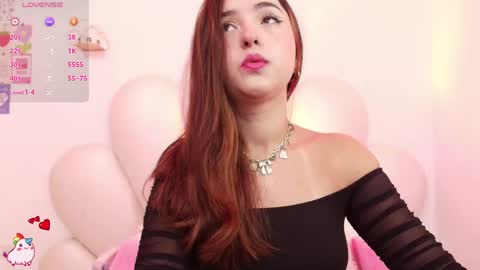 Snapshot of zoewillian chatting on April 2026 11:18:01 PM zoewillian online show from April 2026 11:18:01 PM