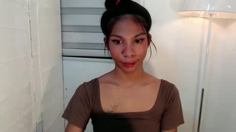 zoey online show from February 2025 06:33:01 AM