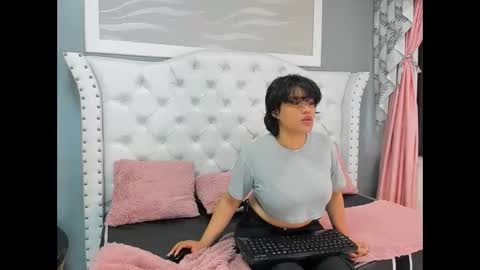 Zol online show from April 2026 01:07:01 PM