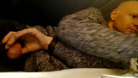 Snapshot of zolexthomas chatting on February 2025 05:21:02 PM zolexthomas online show from February 2025 05:21:02 PM