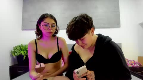 Nick And Mia online show from July 2026 02:20:01 PM