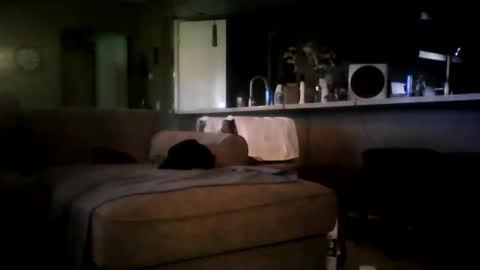 zooroxxx101 online show from November 2025 06:06:01 PM