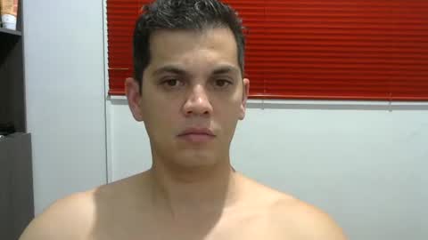 Snapshot of zoro_00 chatting on February 2026 01:25:02 AM zoro_00 online show from February 2026 01:25:02 AM
