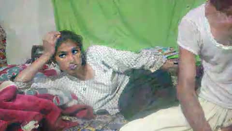 Snapshot of zoyakhan803 chatting on October 2025 10:04:02 PM zoyakhan803 online show from October 2025 10:04:02 PM