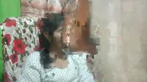 Snapshot of zoyakhan803 chatting on October 2025 08:00:02 PM zoyakhan803 online show from October 2025 08:00:02 PM