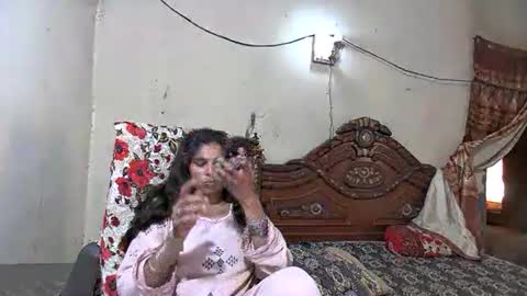 Snapshot of zoyakhan803 chatting on May 2026 05:46:02 AM zoyakhan803 online show from May 2026 05:46:02 AM