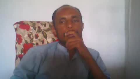 Snapshot of zoyakhan803 chatting on May 2026 08:10:01 AM zoyakhan803 online show from May 2026 08:10:01 AM